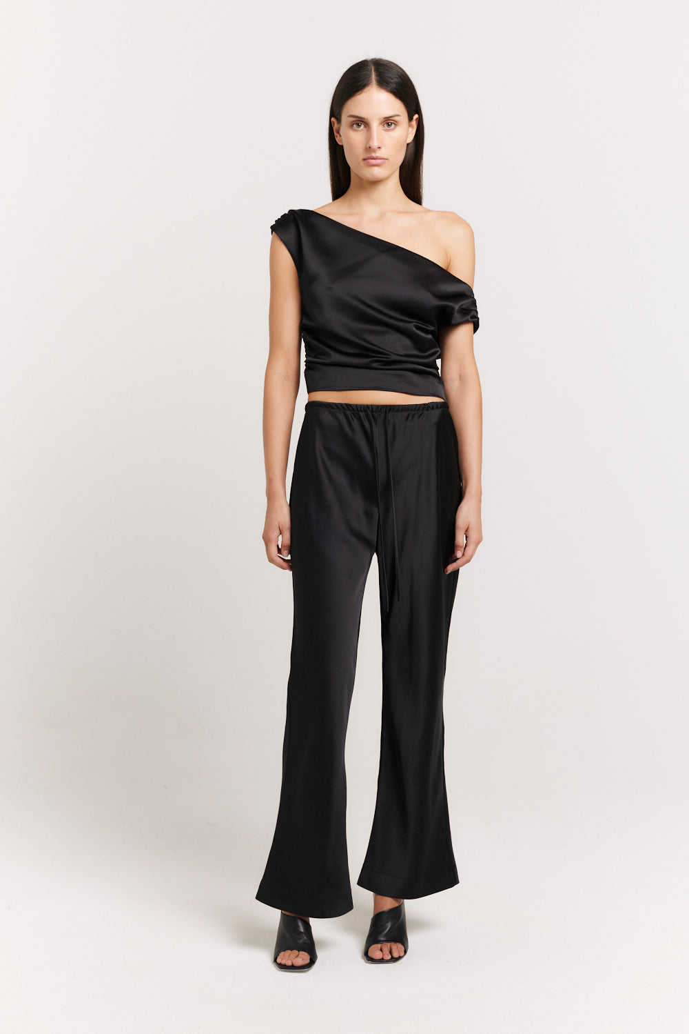 Gerardo Off Shoulder Top Black Satin Henne